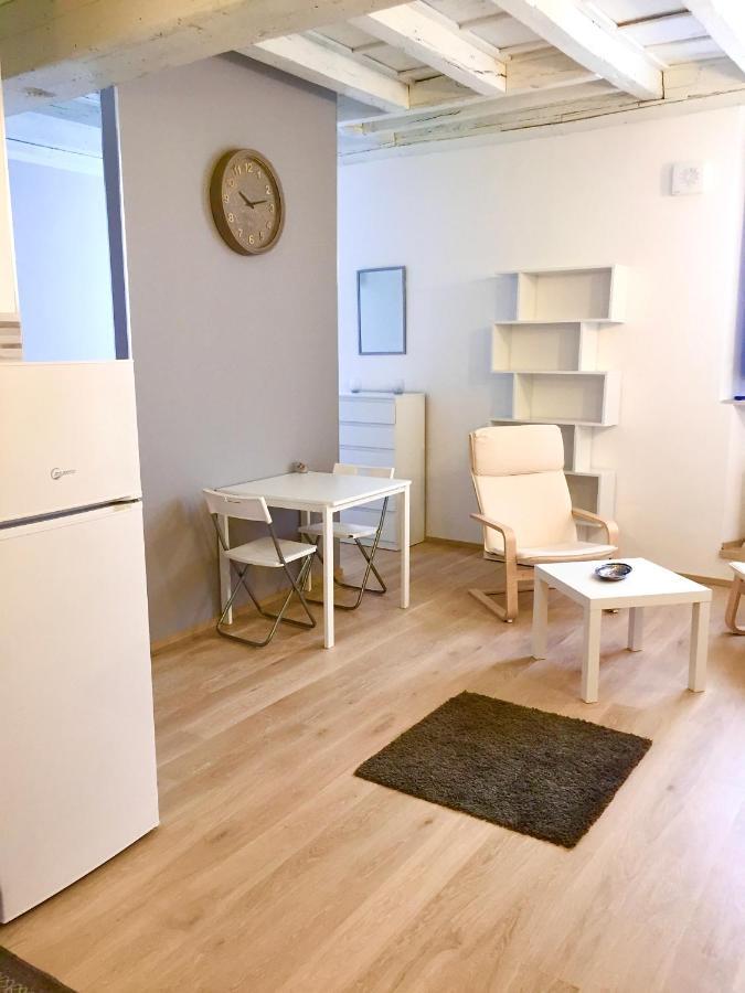 Residenza Serena Suite-Centro Storico マントヴァ エクステリア 写真